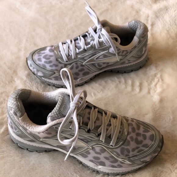 brooks animal print shoes